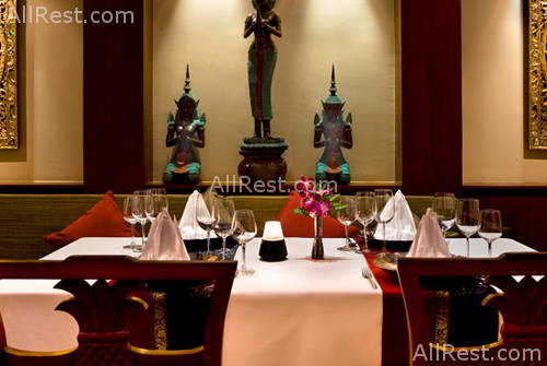 Le Meridien Phuket Beach Resort 39